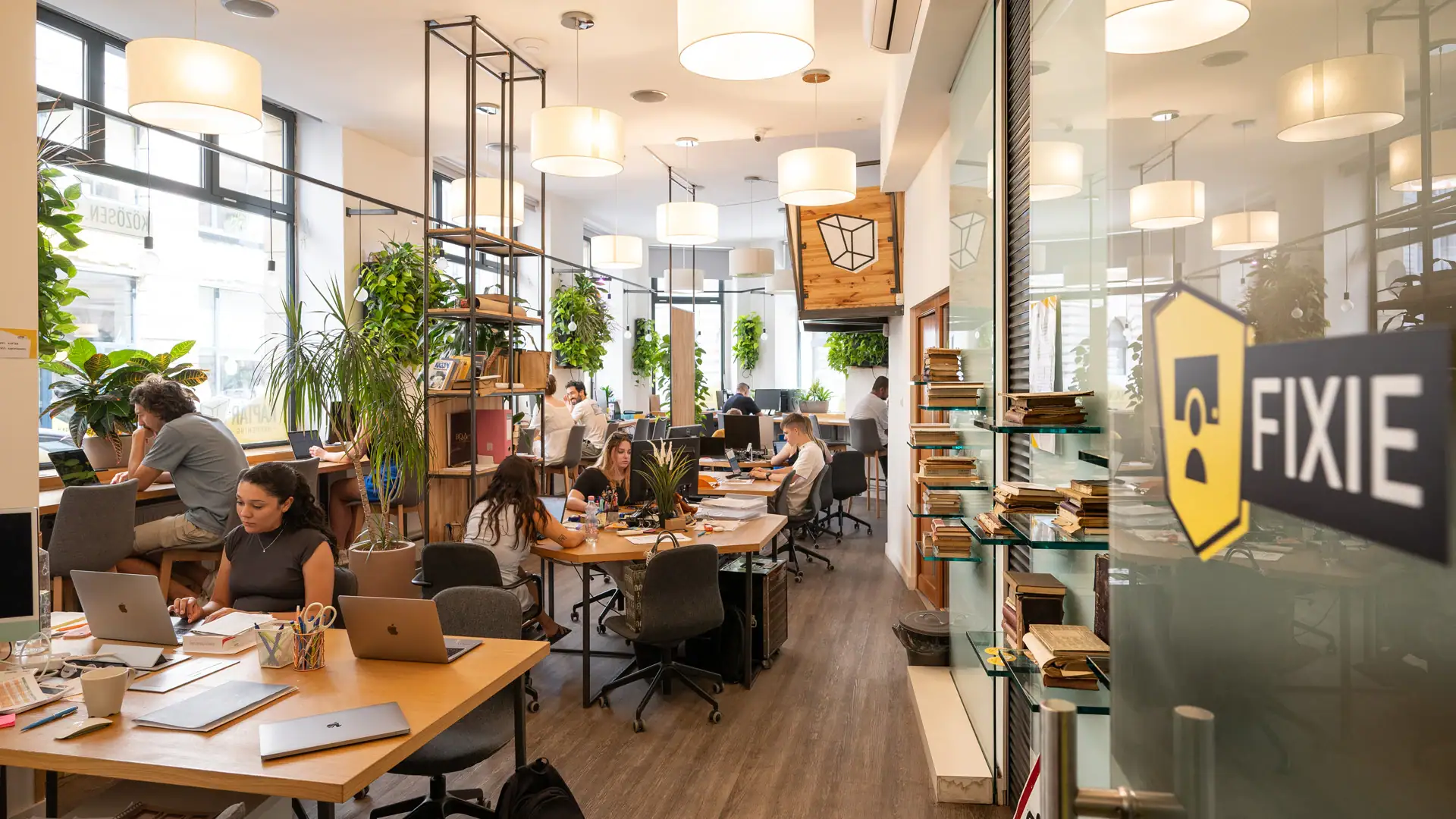 2024-09-09-kaptar-156